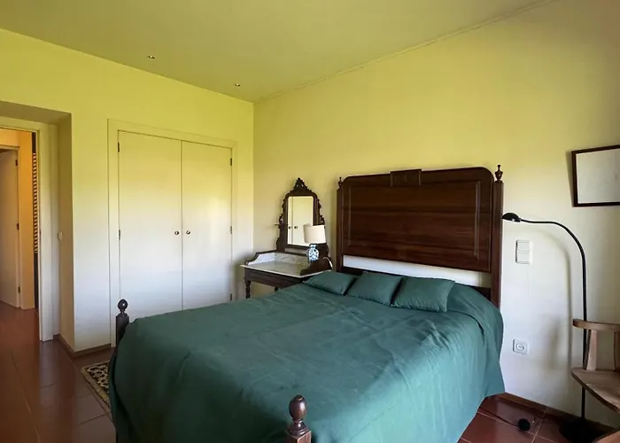 펜션 Quinta Da Ponte *